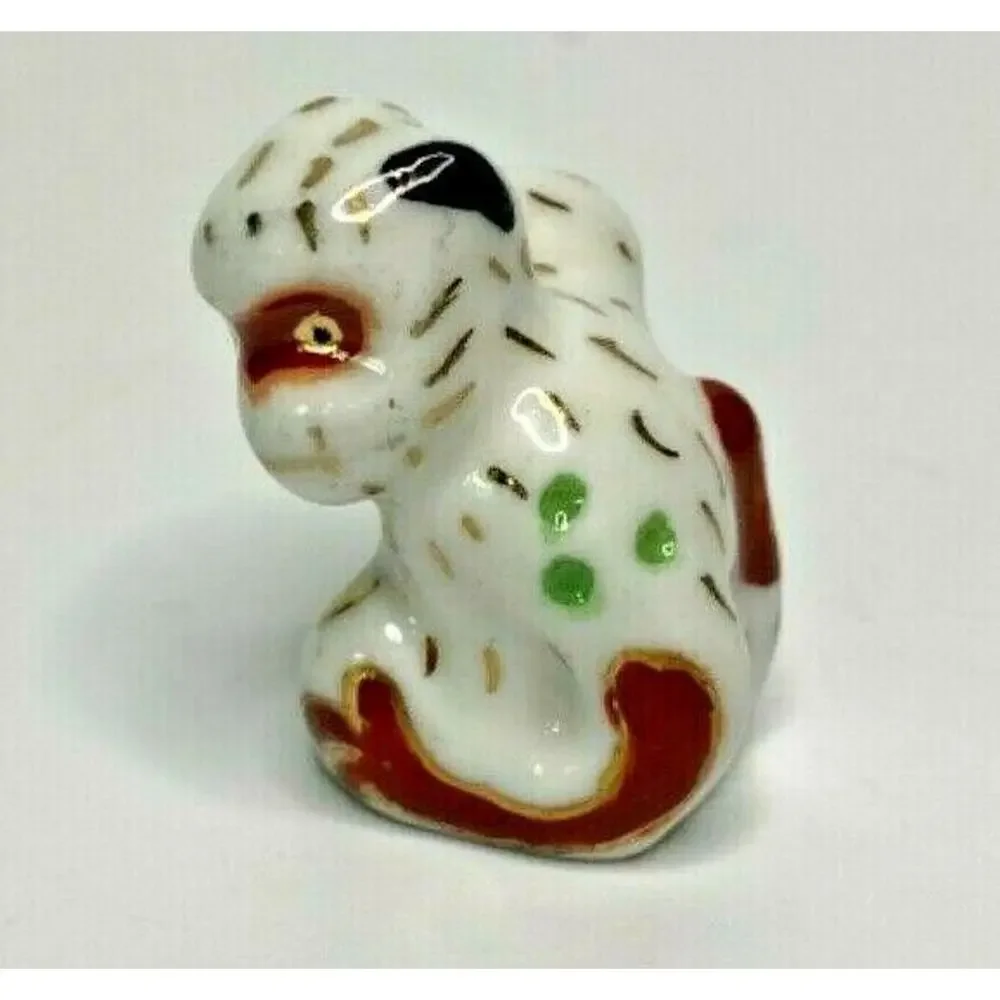 Vintage Chinese Hand Painted Zodiac Animal Shaped Thimble Porcelain Monkey U185